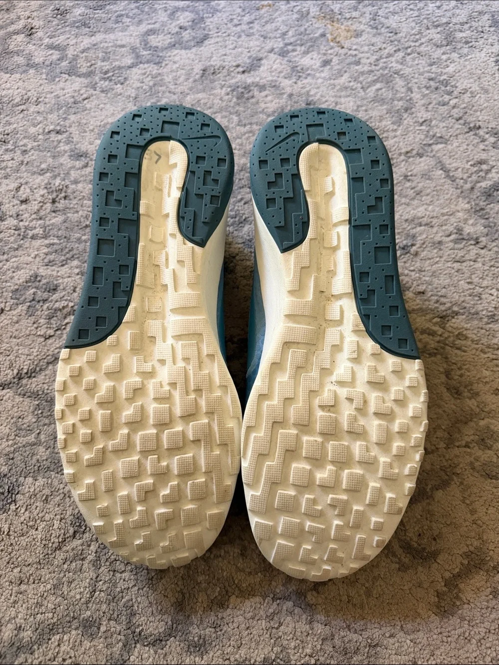 Nike Women’s Teal Lace-Up Athletic Sneakers